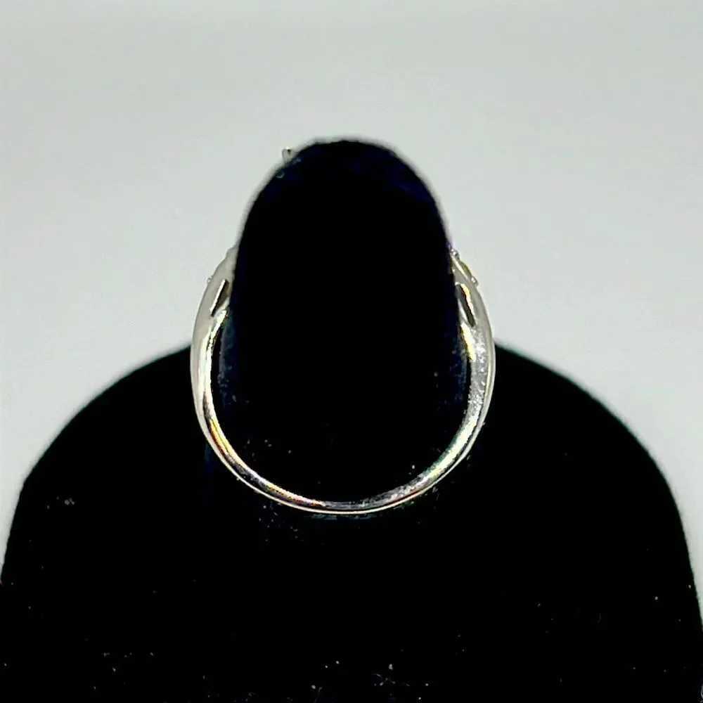 Beautiful Silver Ring With Multiple Colored Stones